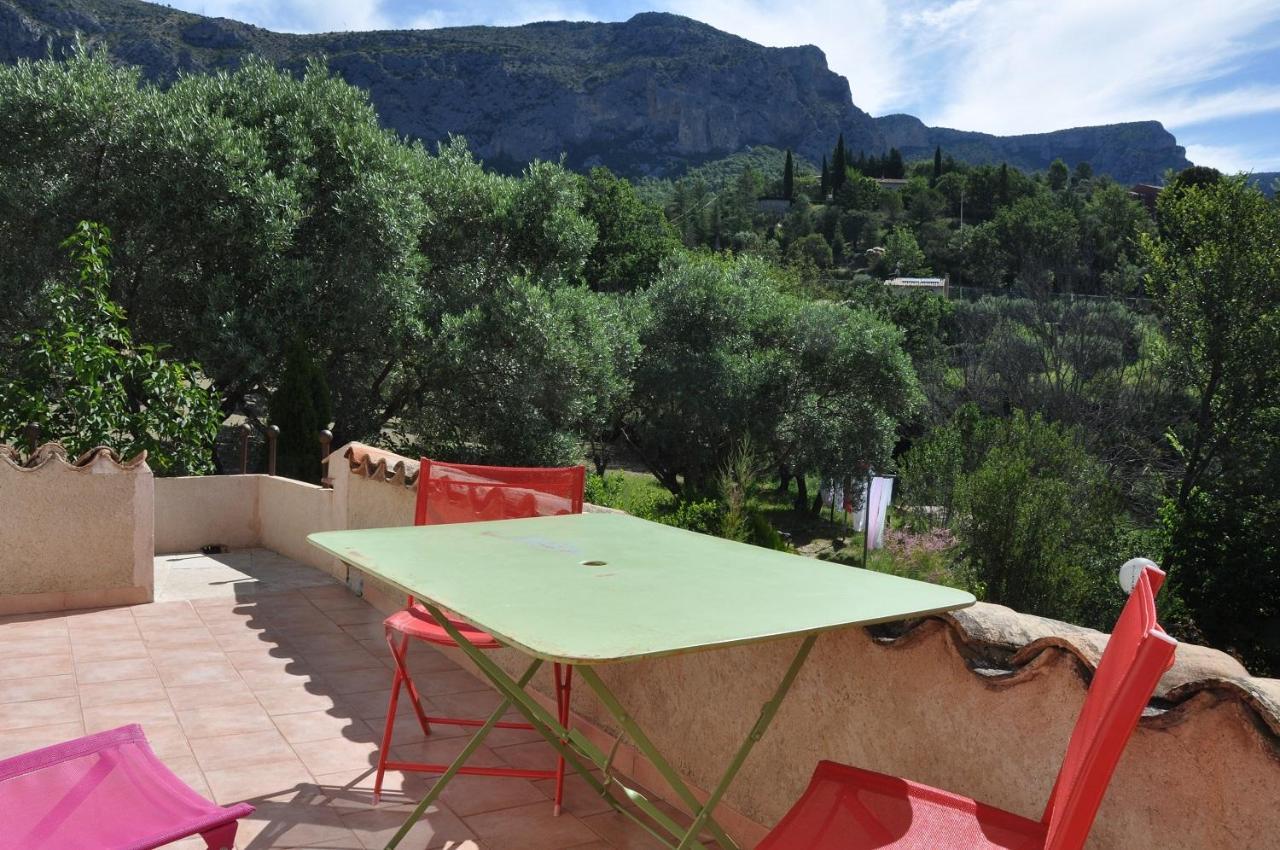 Le Jas Du Colombier Villa Мустие Сен Мари Екстериор снимка