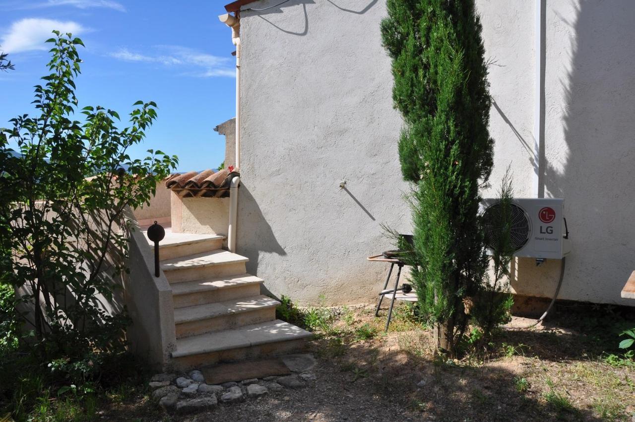 Le Jas Du Colombier Villa Мустие Сен Мари Екстериор снимка