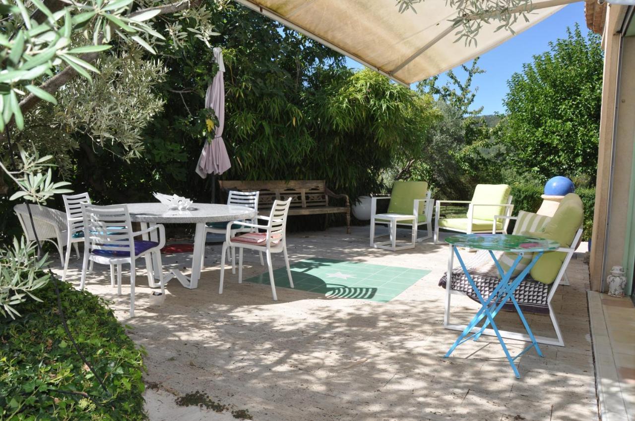 Le Jas Du Colombier Villa Мустие Сен Мари Екстериор снимка