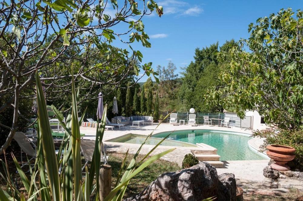 Le Jas Du Colombier Villa Мустие Сен Мари Екстериор снимка