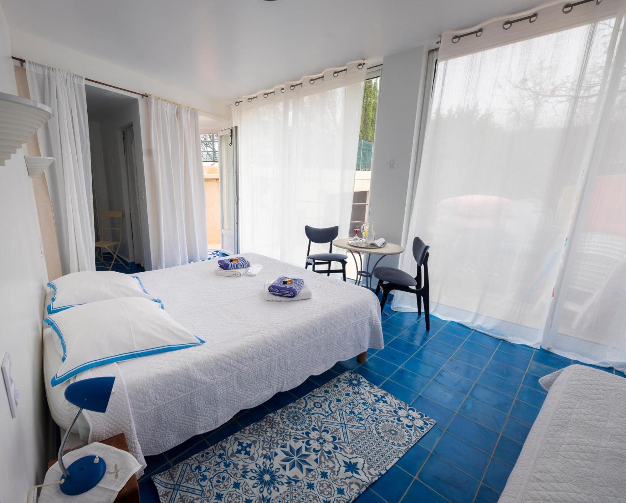 Le Jas Du Colombier Villa Мустие Сен Мари Екстериор снимка