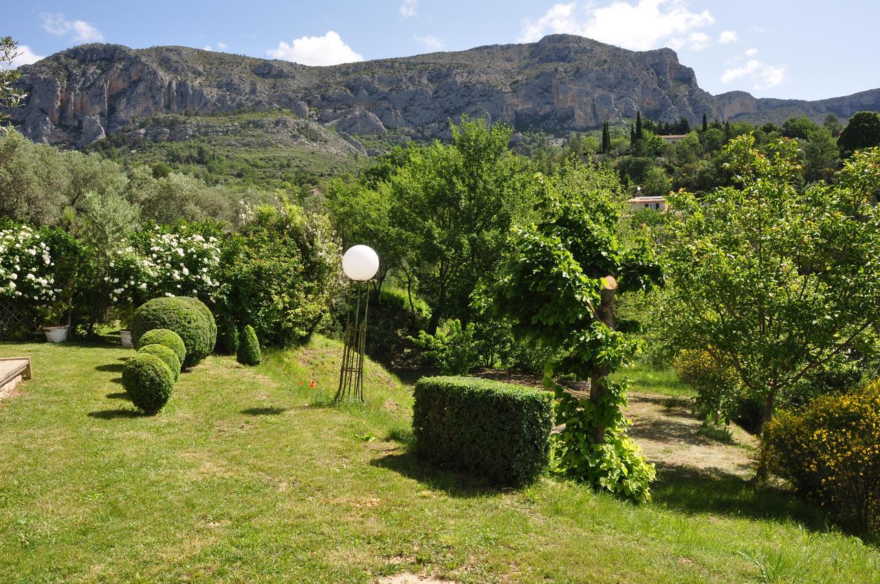 Le Jas Du Colombier Villa Мустие Сен Мари Екстериор снимка