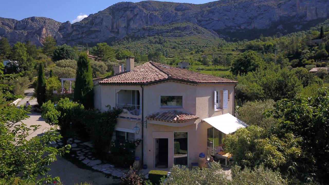 Le Jas Du Colombier Villa Мустие Сен Мари Екстериор снимка
